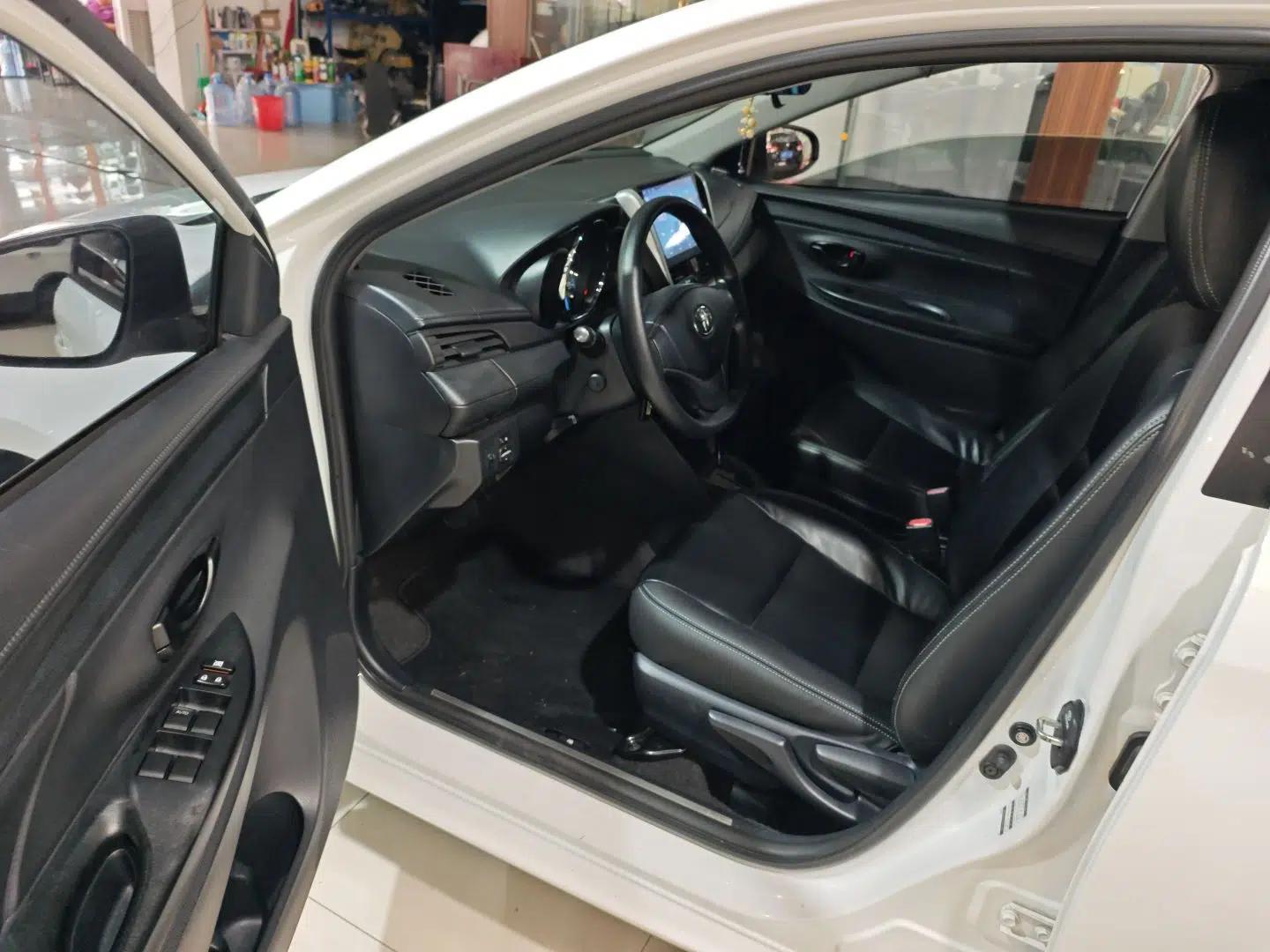 Toyota YARiS L Zhi Xiang 2017 1.5E CVT Dynamic Edition — миниатюра 18