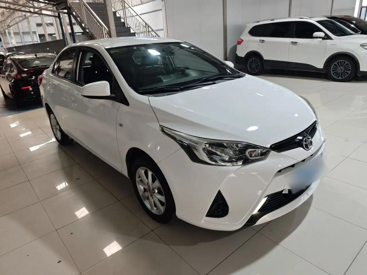 Toyota YARiS L Zhi Xiang 2017 1.5E CVT Dynamic Edition — миниатюра 3