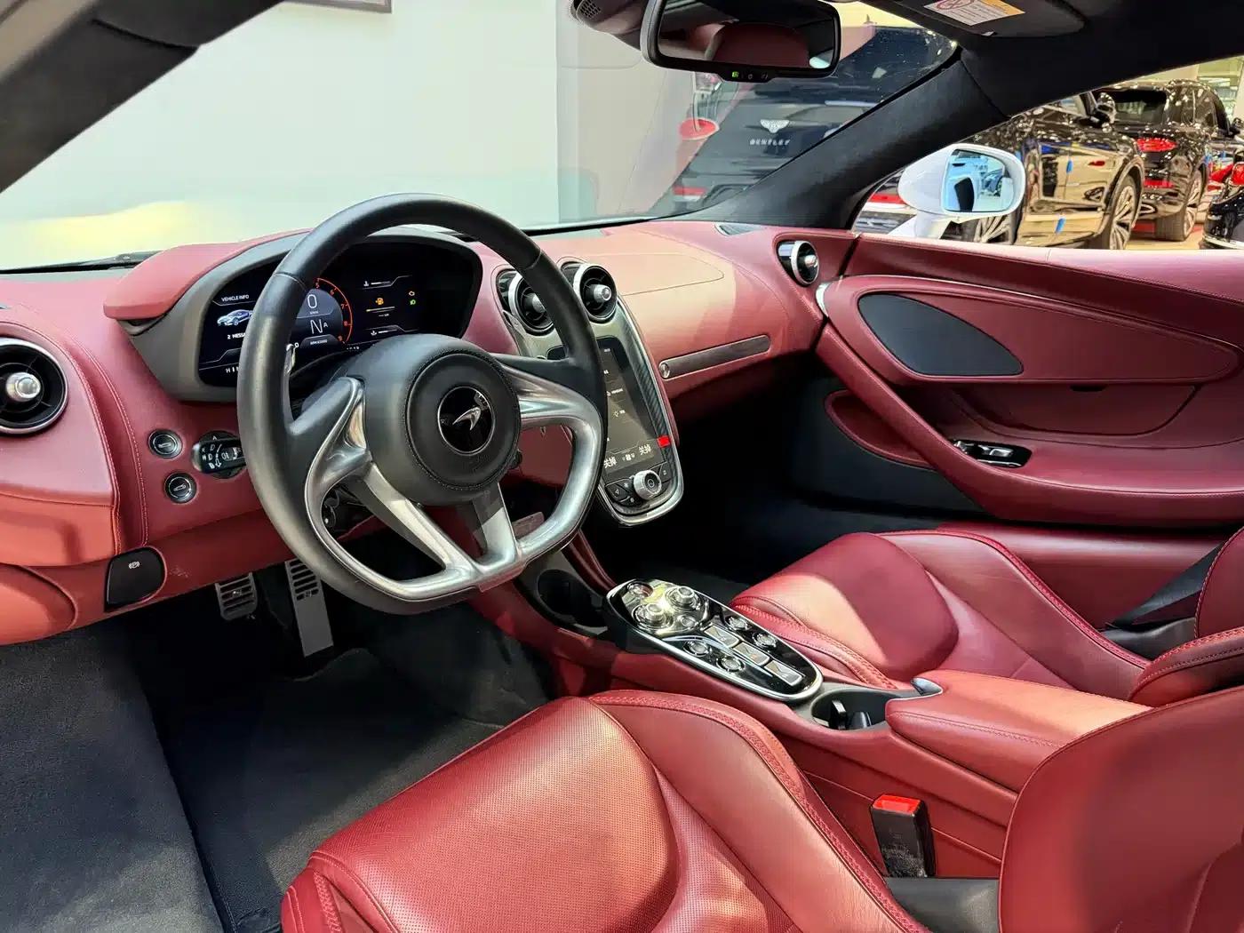McLaren GT 2022 4.0T Standard Edition — миниатюра 7