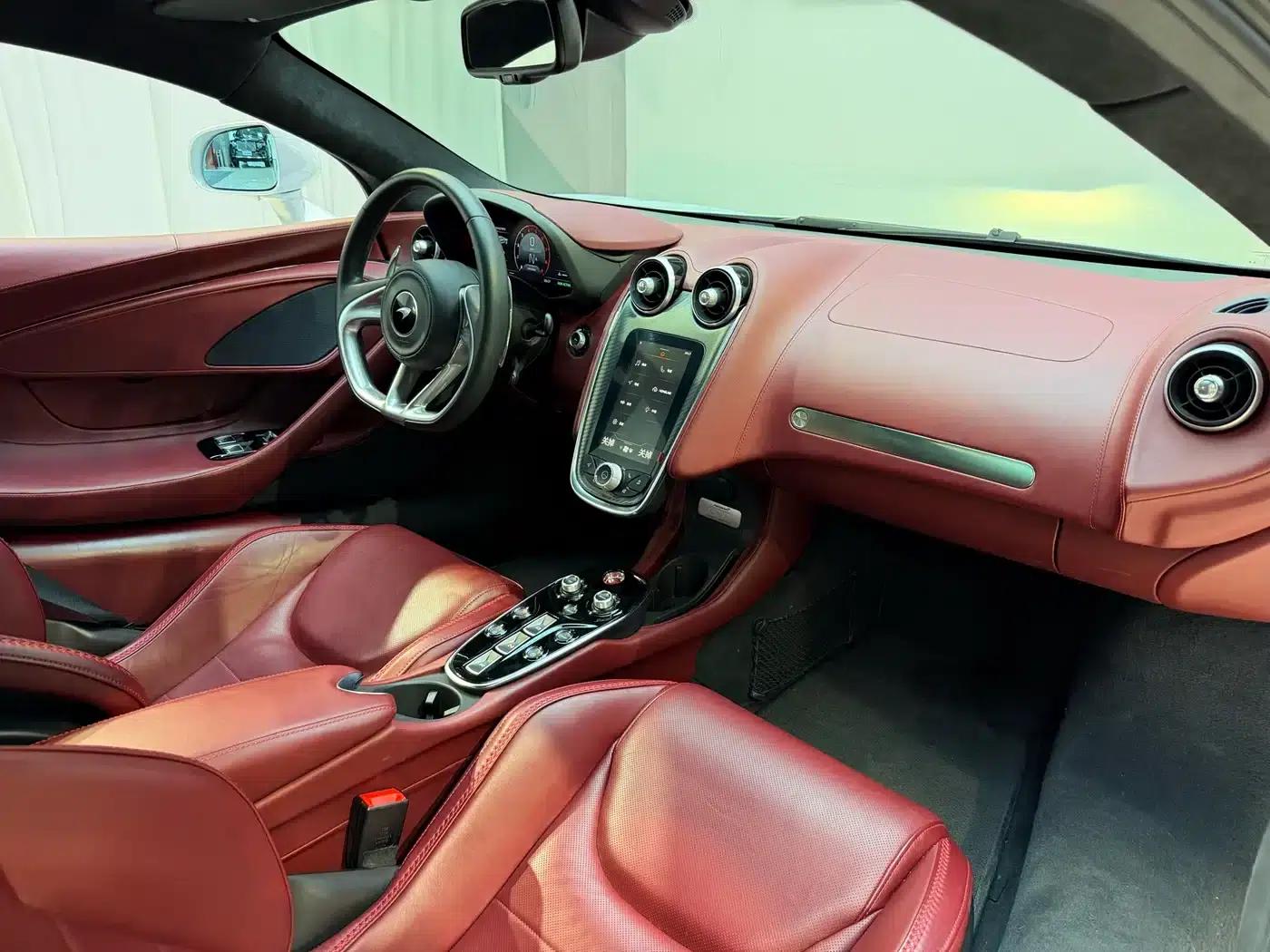 McLaren GT 2022 4.0T Standard Edition — миниатюра 10