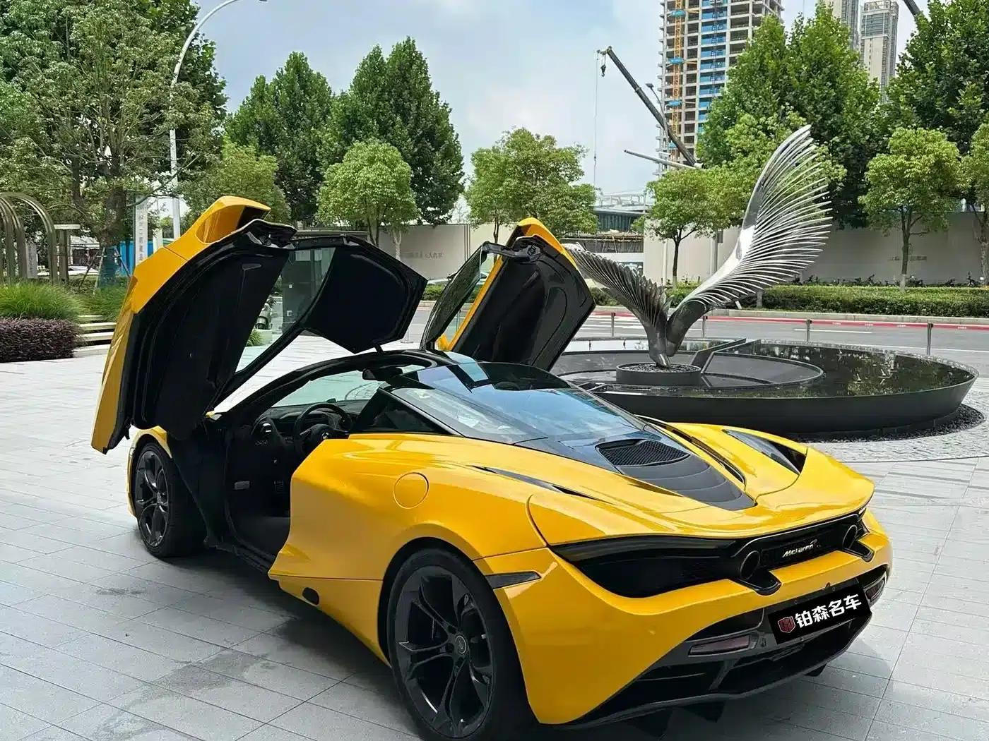 McLaren 720S 2017 4.0T Coupe — миниатюра 6