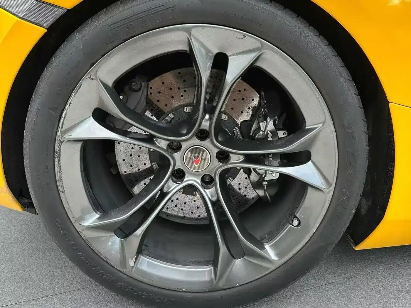 McLaren 720S 2017 4.0T Coupe — миниатюра 7