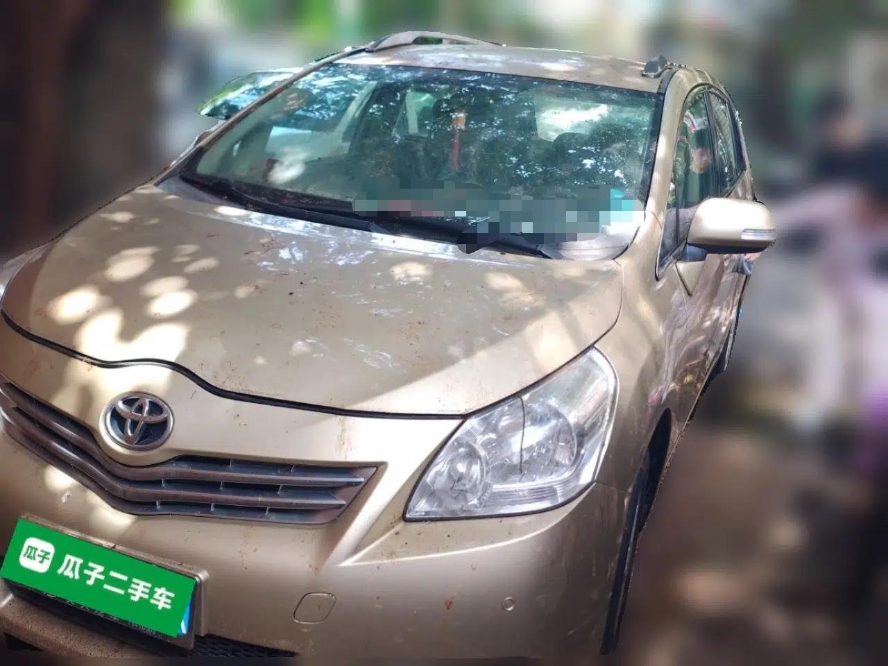 Toyota Verso 2012 180E CVT Elite Multi-Function Version — миниатюра 1