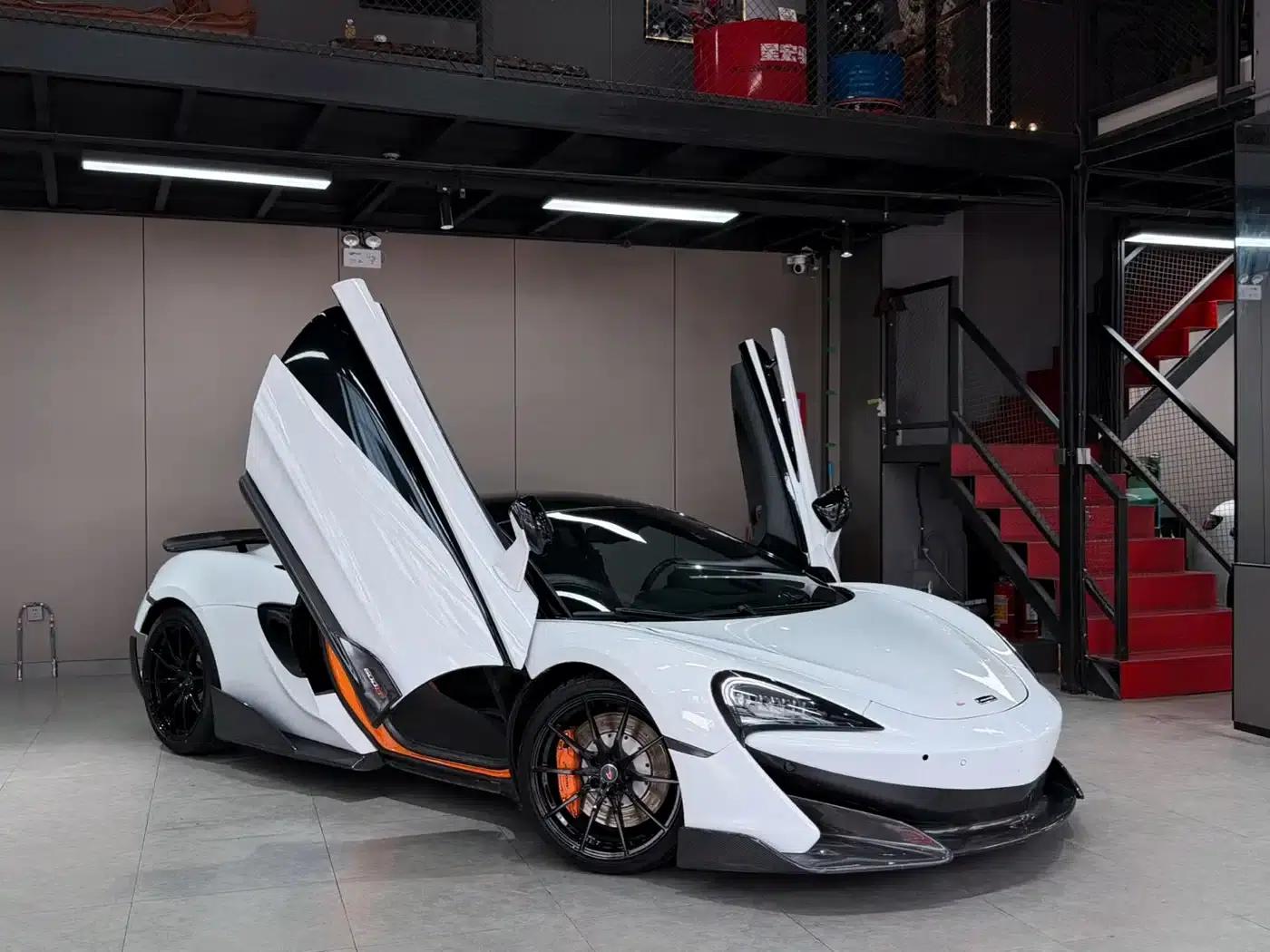 McLaren 540C 2015 3.8T Coupe — миниатюра 3