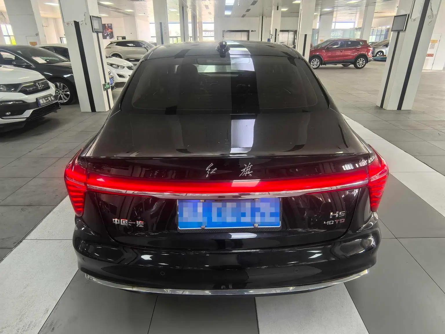 Hongqi H5 2023 2.0T Automatic Intelligent Flagship Edition — миниатюра 9