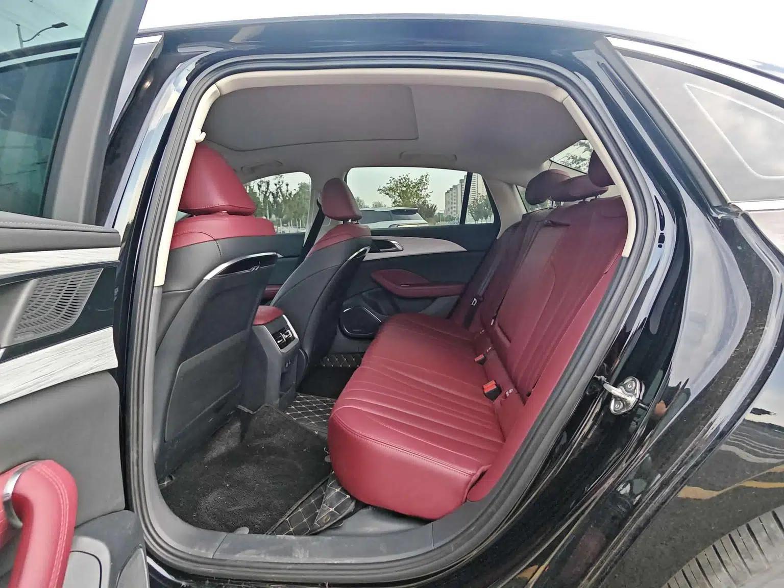 Hongqi H5 2025 2.0T Automatic Flagship Edition — миниатюра 4