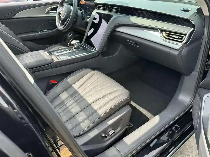 Hongqi H5 2023 1.5T DCT Intelligent Flagship Edition — миниатюра 6