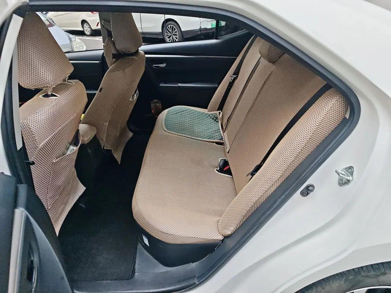 Toyota Corolla Hybrid E+ 2019 1.8L E-CVT Leading Edition — миниатюра 17