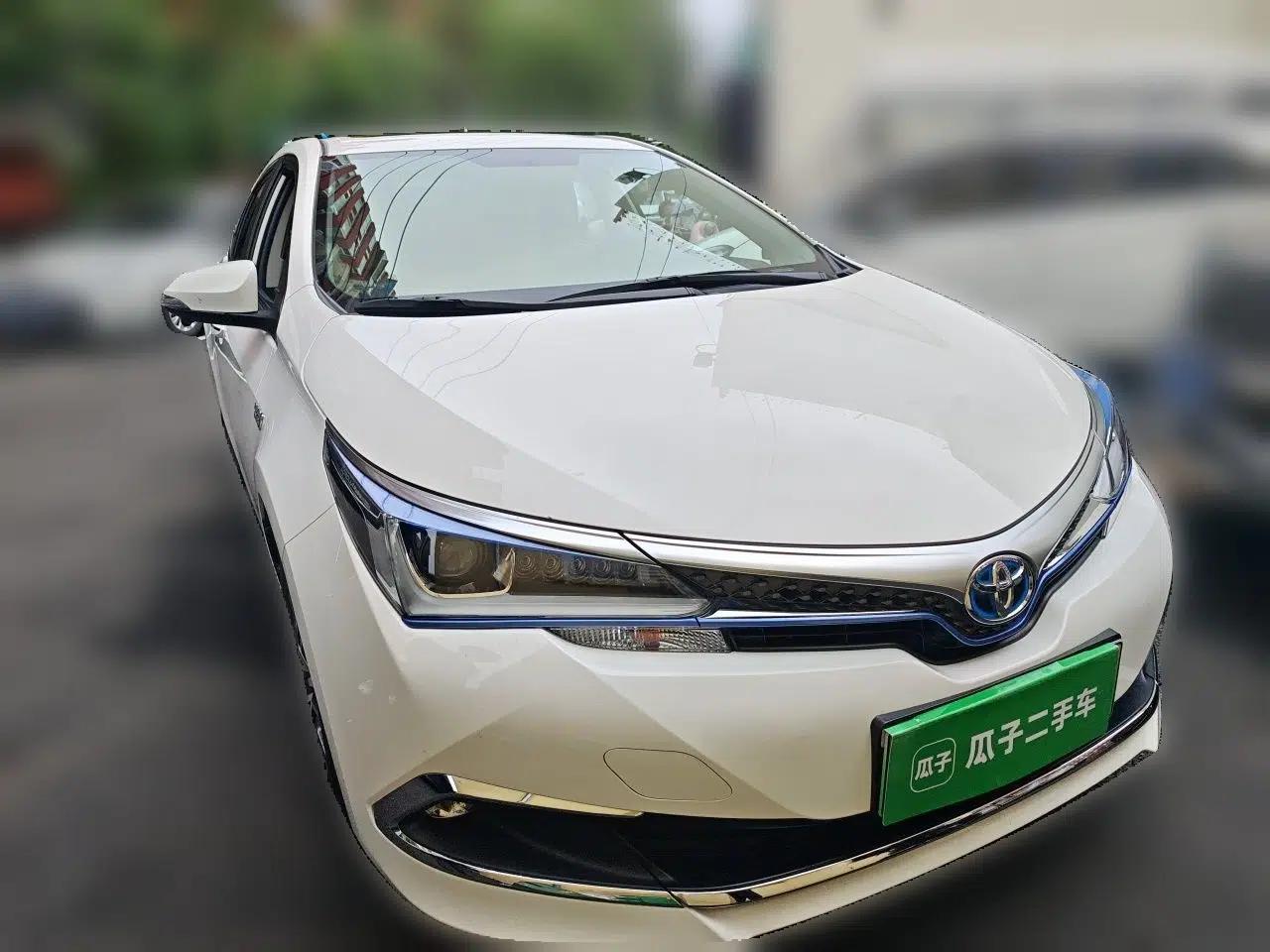 Toyota Corolla Hybrid E+ 2019 1.8L E-CVT Leading Edition — миниатюра 3