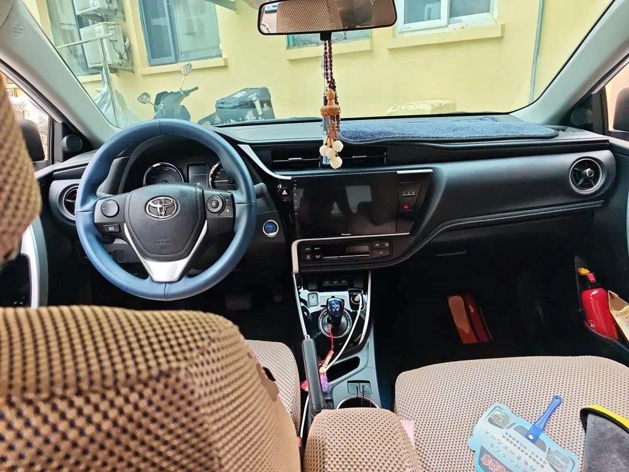 Toyota Corolla Hybrid E+ 2019 1.8L E-CVT Leading Edition — миниатюра 9