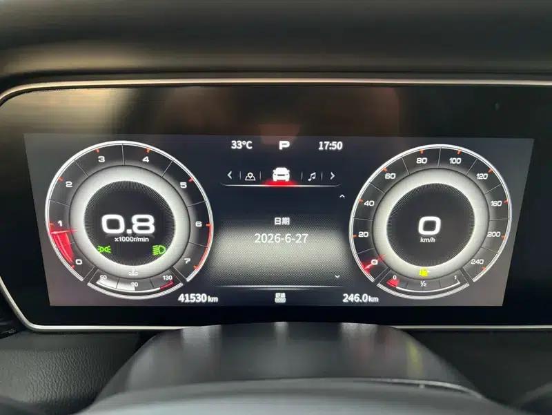 Hongqi HS5 2022 2.0T Intelligent Flagship Edition — миниатюра 9