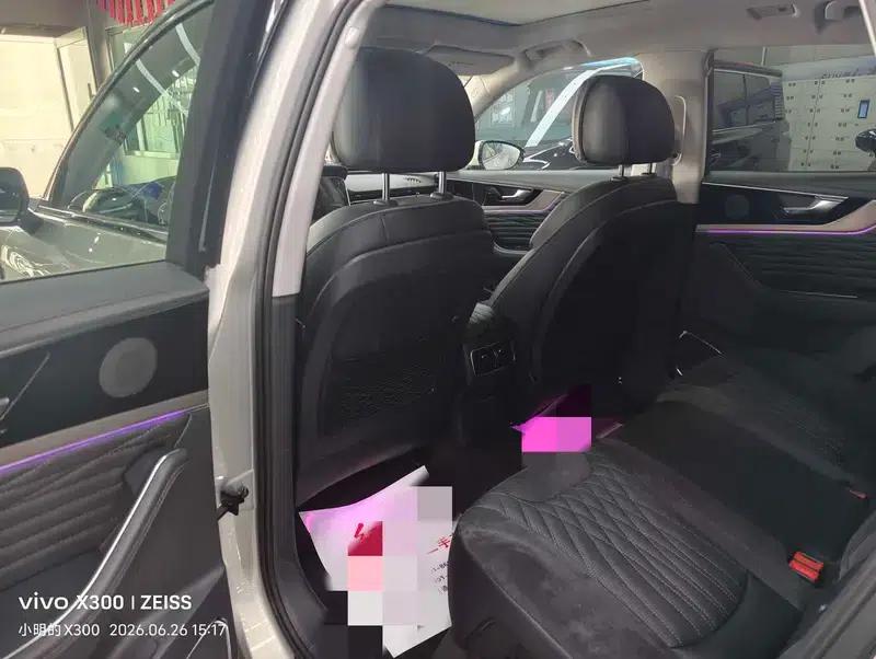 Hongqi HS5 2022 2.0T Intelligent Flagship Enjoy 4WD Edition — миниатюра 10