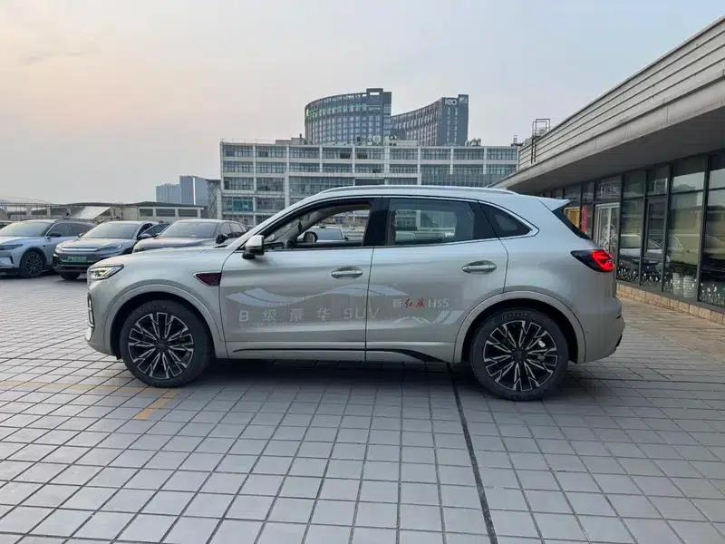 Hongqi HS5 2023 2.0T AWD Flagship Pro Edition — миниатюра 3