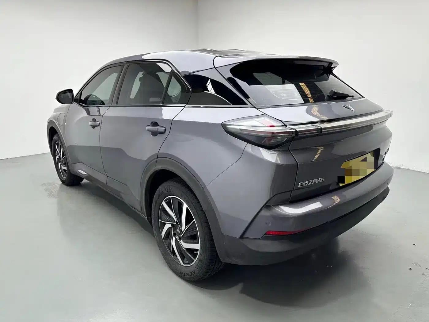 Nezha U 2022 Pro 400 Online Ride-Hailing Edition — миниатюра 7