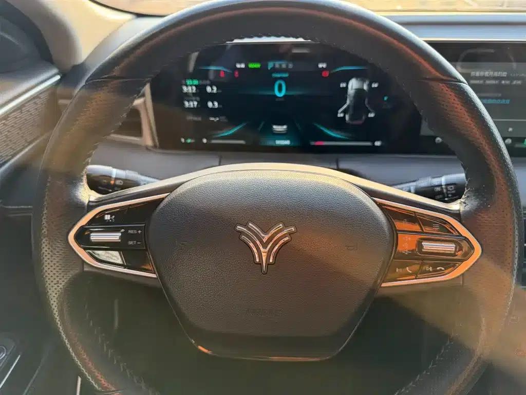 Nezha U 2021 Pro 400 Premium Driving Edition — миниатюра 16