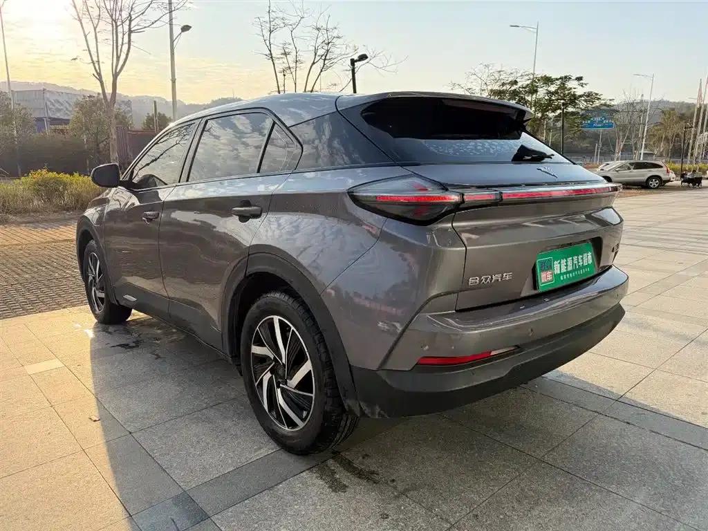 Nezha U 2021 Pro 400 Premium Driving Edition — миниатюра 4