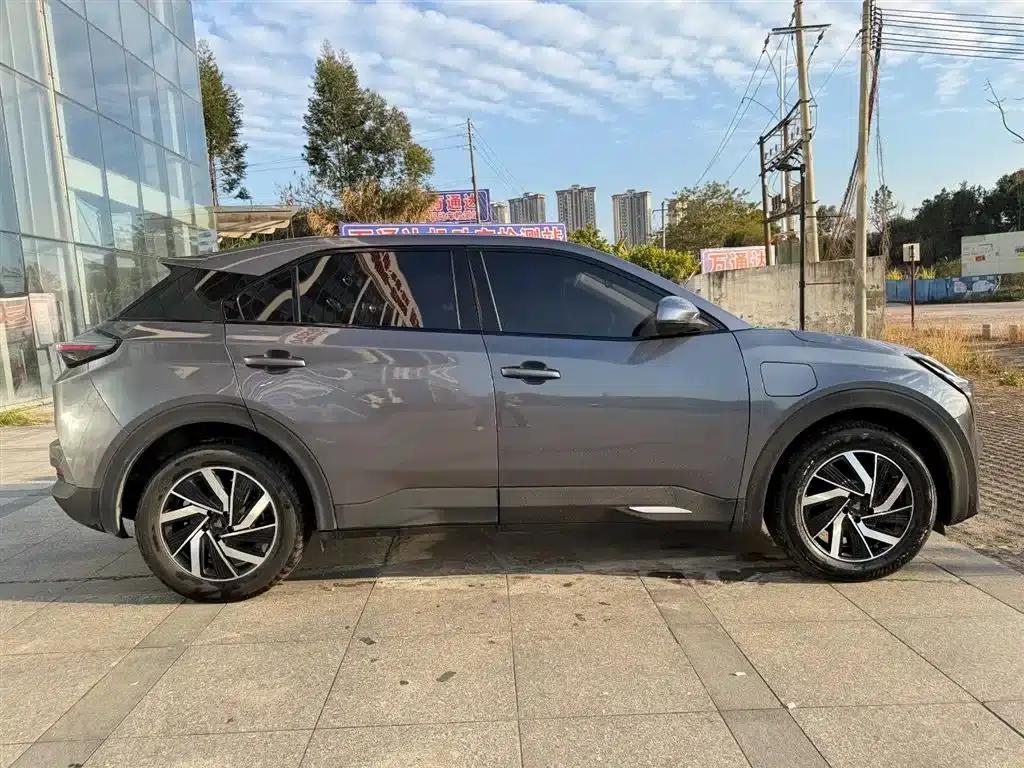 Nezha U 2021 Pro 400 Premium Driving Edition — миниатюра 7