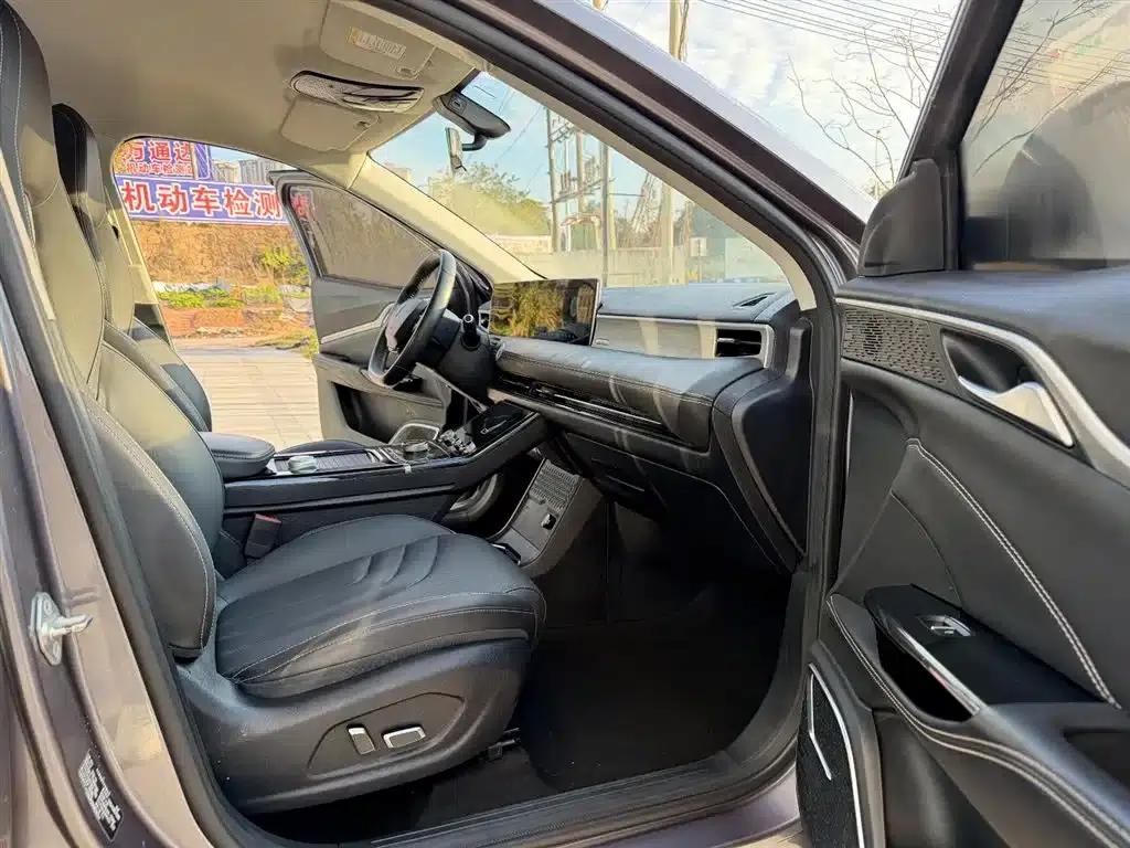 Nezha U 2021 Pro 400 Premium Driving Edition — миниатюра 9