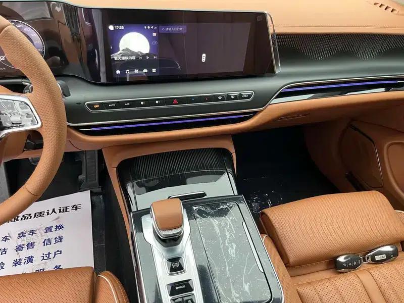 Hongqi H9 2025 2.0T Flagship Luxury Business Edition — миниатюра 12
