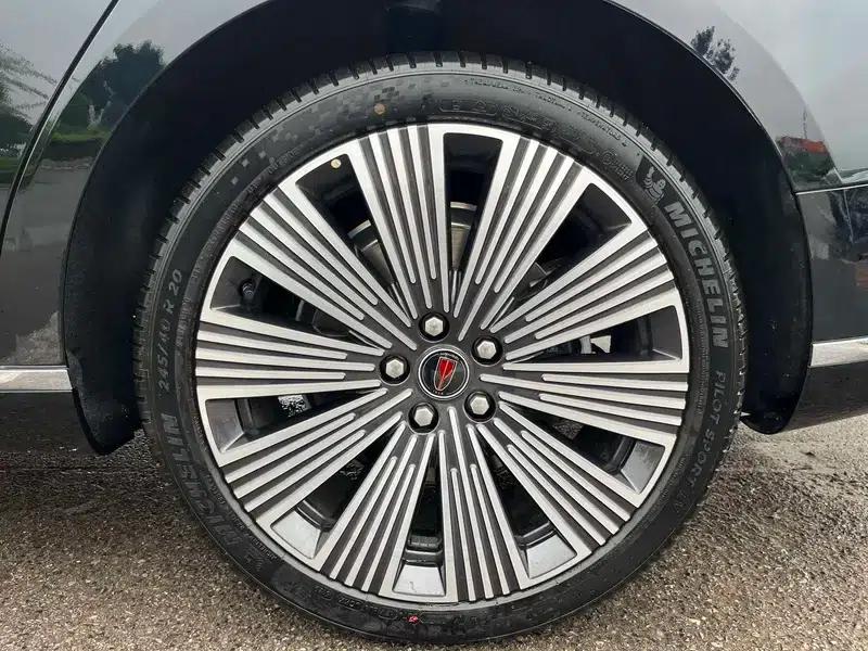 Hongqi H9 2025 2.0T Flagship Luxury Business Edition — миниатюра 10