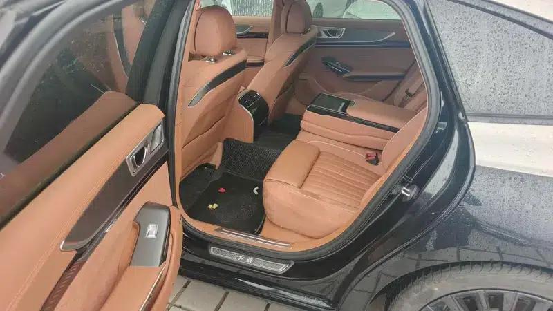 Hongqi H9 2025 Facelift 2.0T Flagship Private Style Edition — миниатюра 15