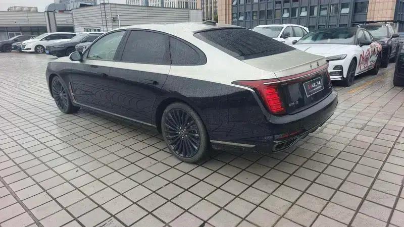 Hongqi H9 2025 Facelift 2.0T Flagship Private Style Edition — миниатюра 5
