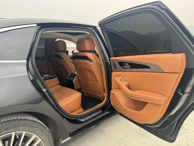 Hongqi H9 2020 2.0T Intelligent Flagship Edition — миниатюра 6
