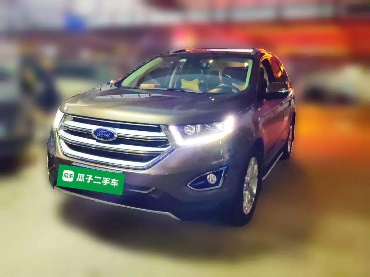 Ford Edge 2016 EcoBoost 245 Two-Wheel-Drive Titanium 7-Seater — миниатюра 1