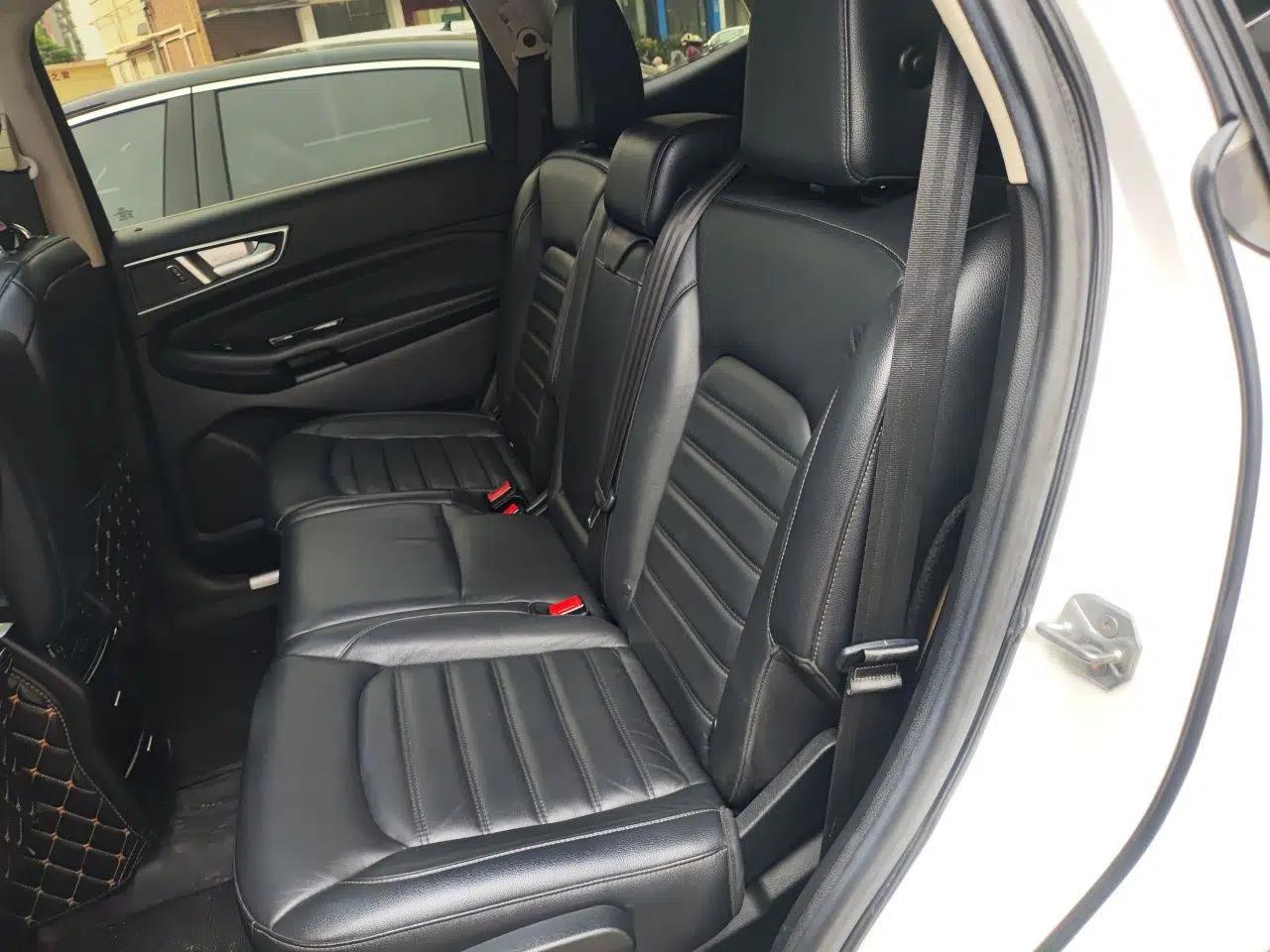 Ford Edge 2018 EcoBoost 245 Two-Wheel-Drive Titanium 7-Seater China V Standard — миниатюра 17