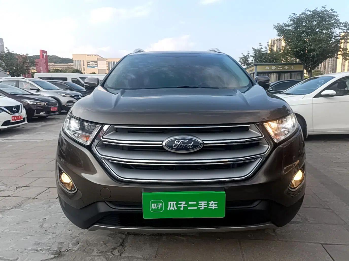 Ford Edge 2015 2.0T GTDi Two-Wheel-Drive Elite Edition — миниатюра 2