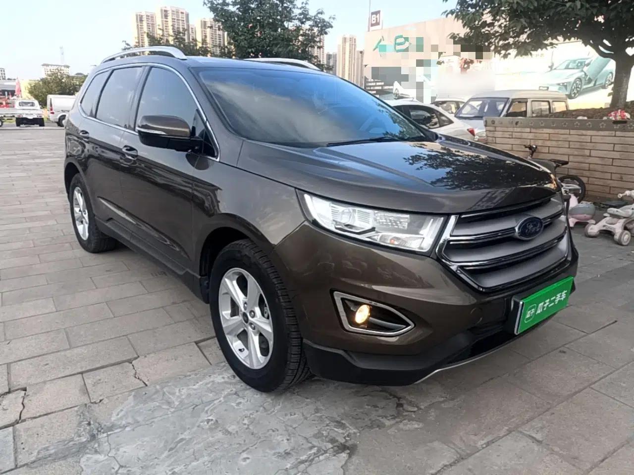 Ford Edge 2015 2.0T GTDi Two-Wheel-Drive Elite Edition — миниатюра 12