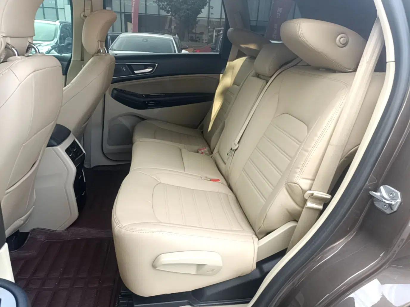 Ford Edge 2015 2.0T GTDi Two-Wheel-Drive Elite Edition — миниатюра 25