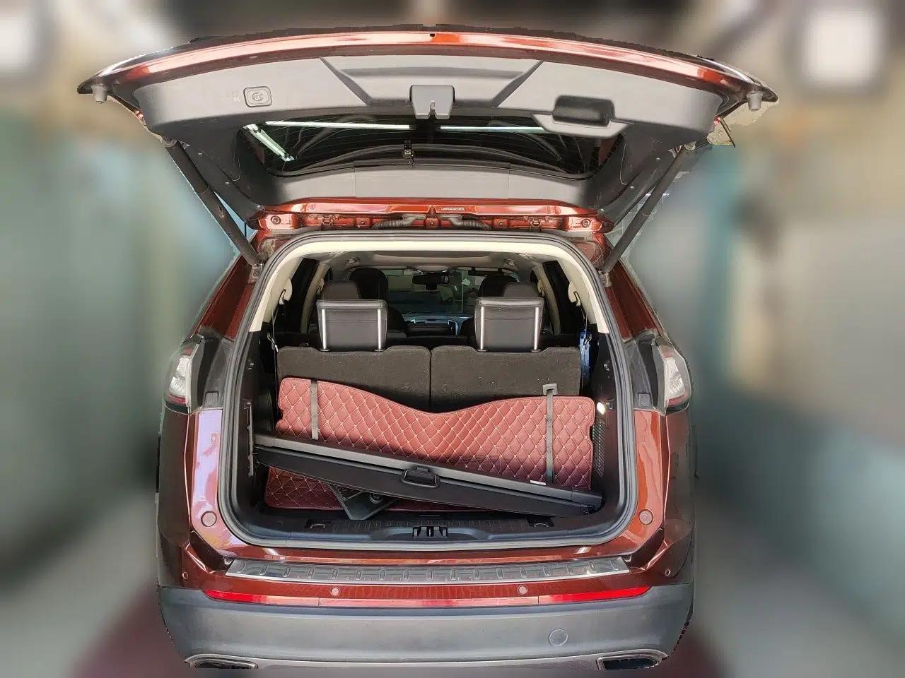 Ford Edge 2016 EcoBoost 245 Two-Wheel-Drive Titanium 7-Seater — миниатюра 19