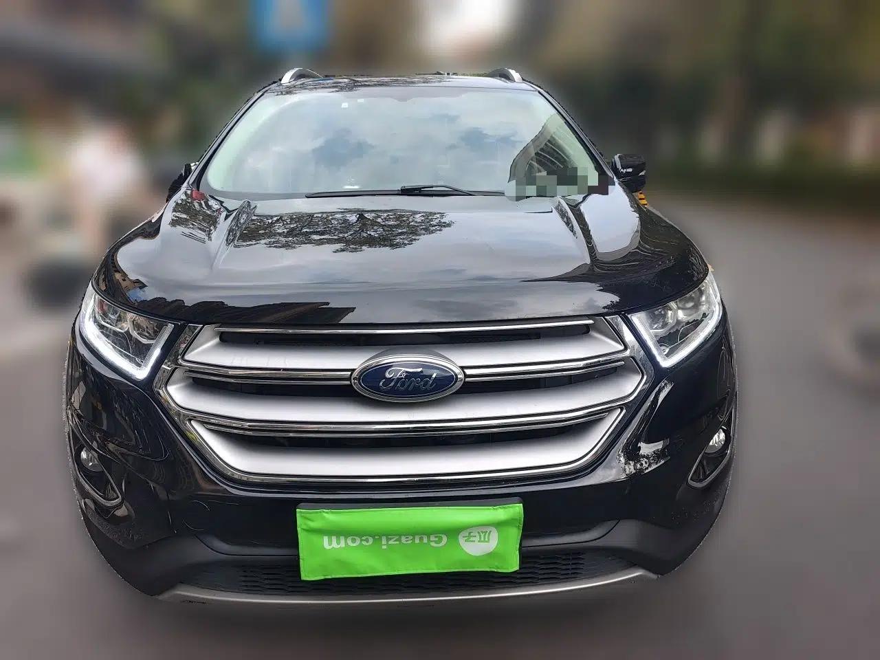 Ford Edge 2016 EcoBoost 245 Two-Wheel-Drive Titanium 5-Seater — миниатюра 2