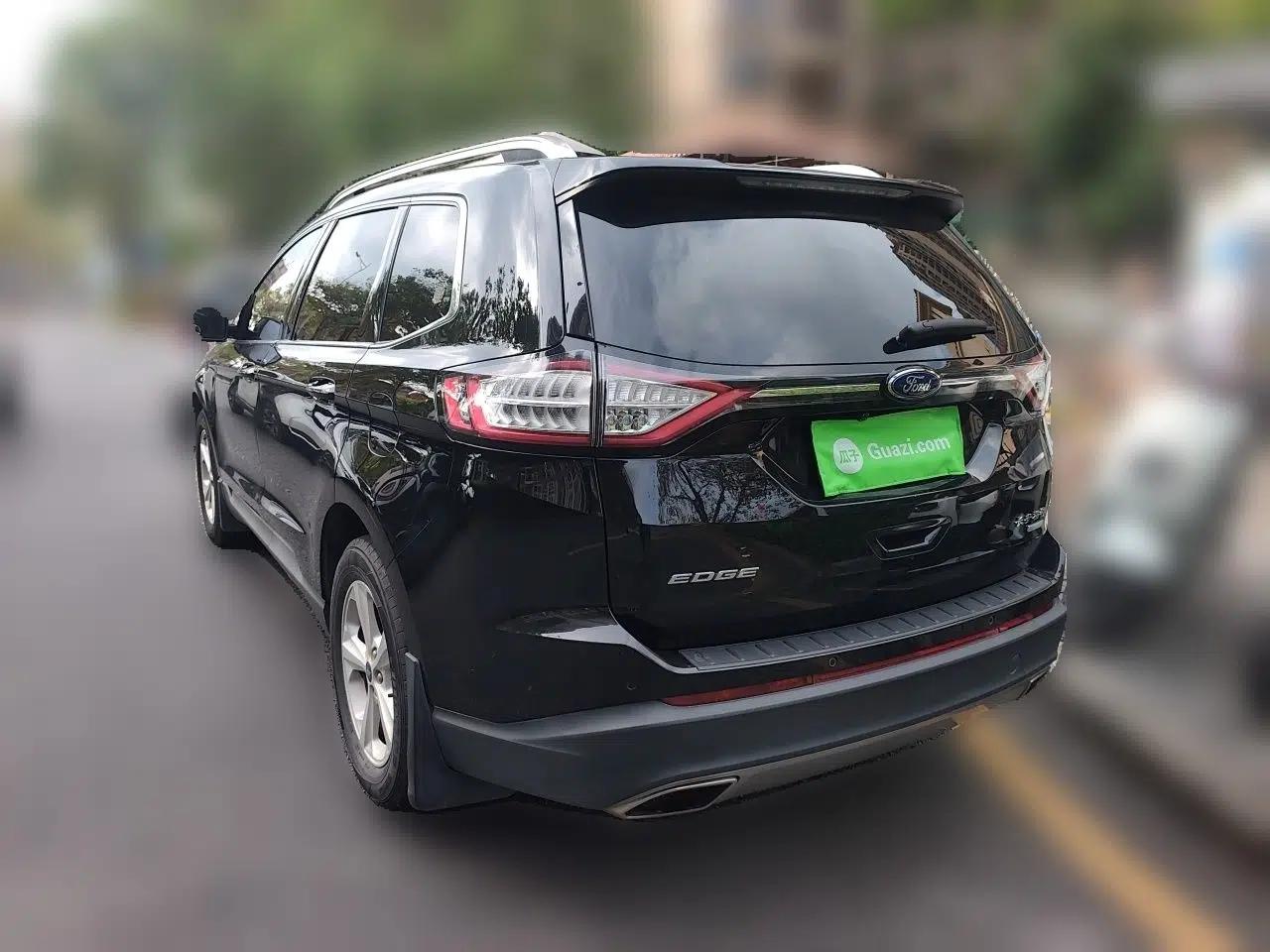 Ford Edge 2016 EcoBoost 245 Two-Wheel-Drive Titanium 5-Seater — миниатюра 4