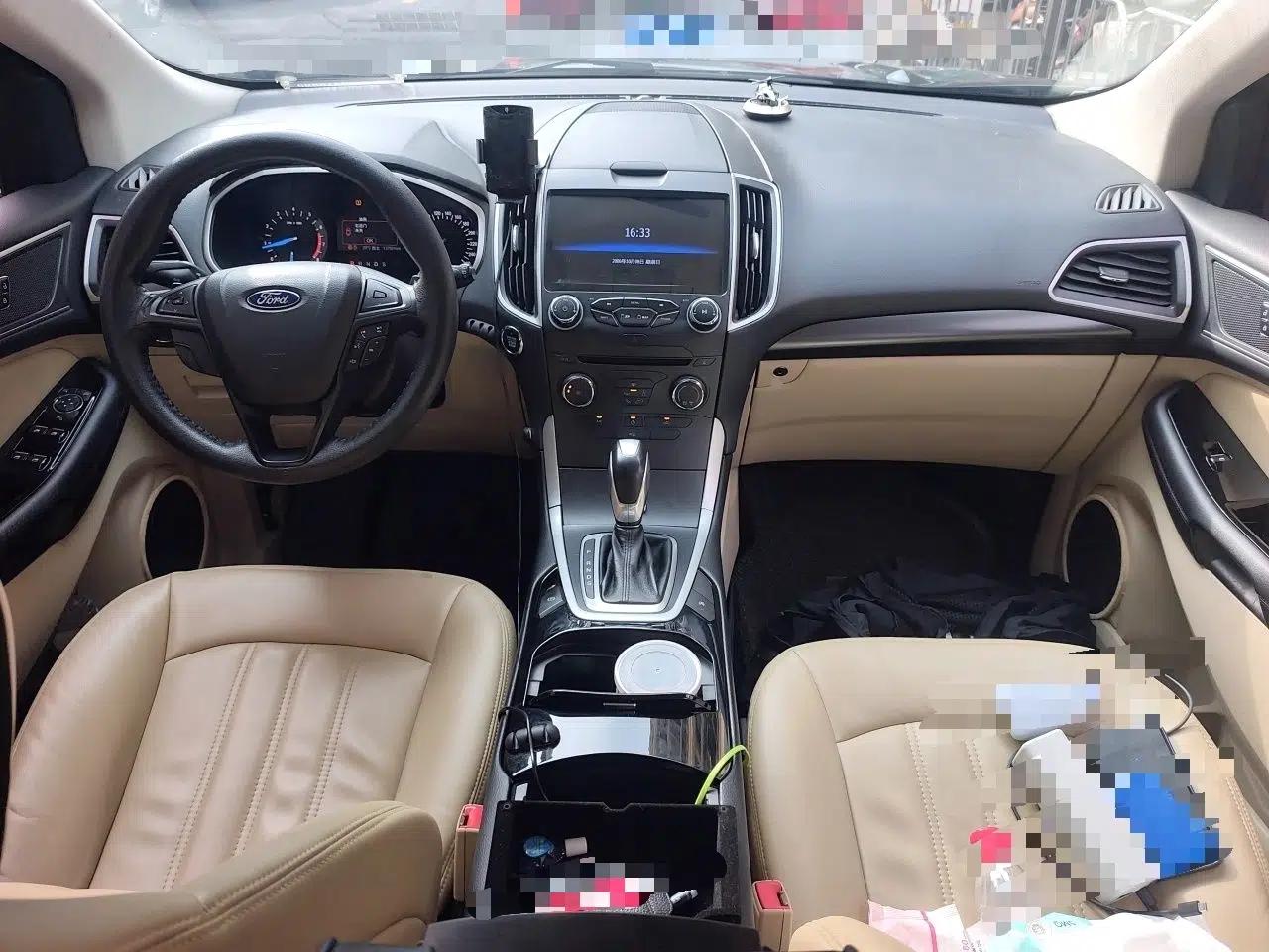 Ford Edge 2016 EcoBoost 245 Two-Wheel-Drive Titanium 5-Seater — миниатюра 9