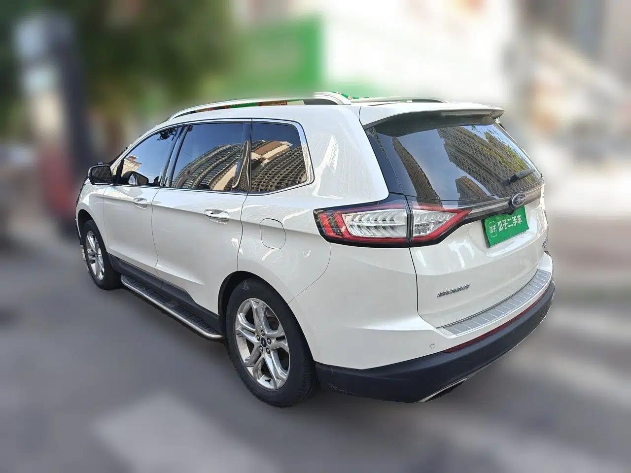 Ford Edge 2015 2.0T GTDi 4x4 High-Grade Model — миниатюра 4