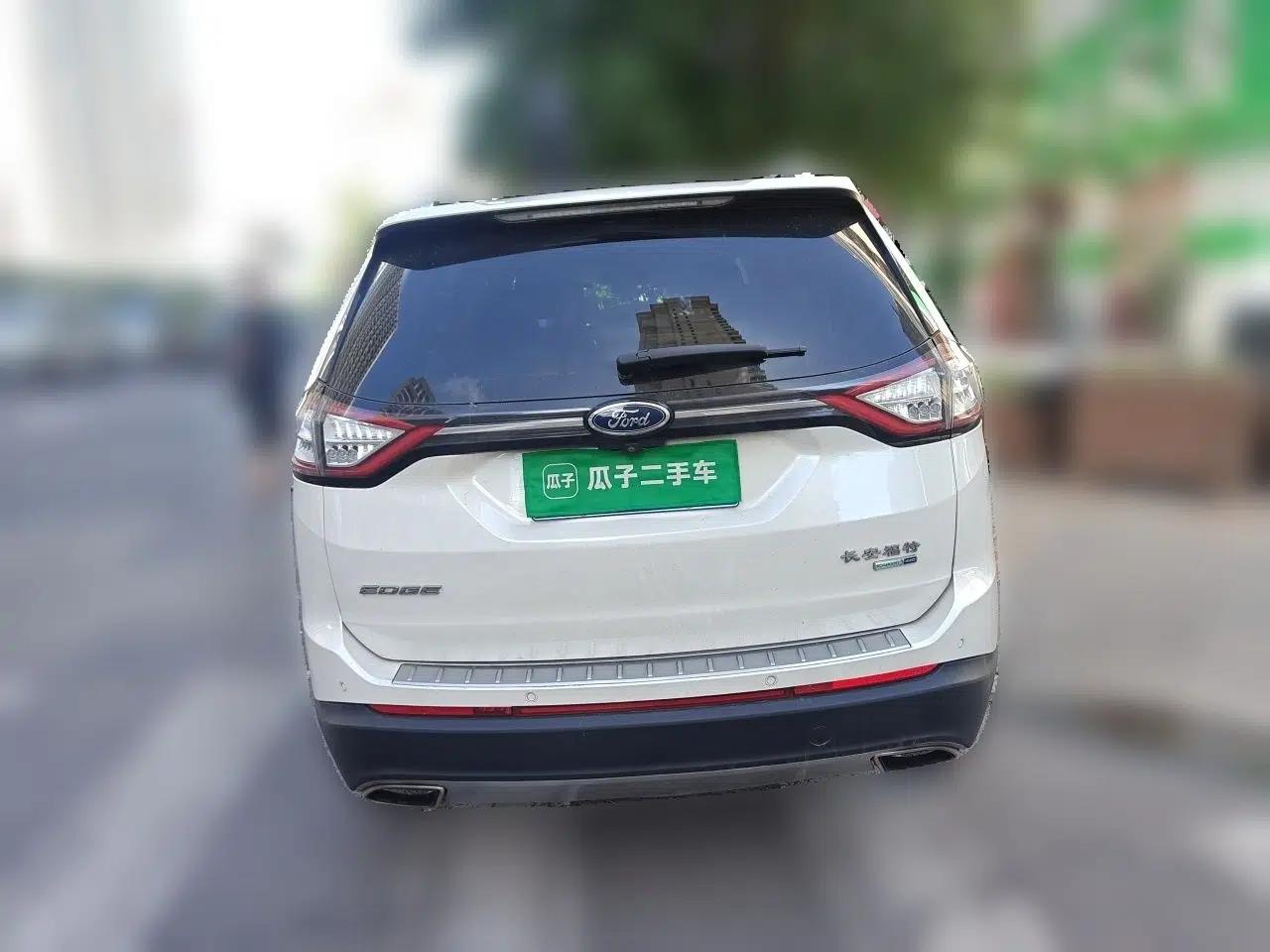 Ford Edge 2015 2.0T GTDi 4x4 High-Grade Model — миниатюра 5