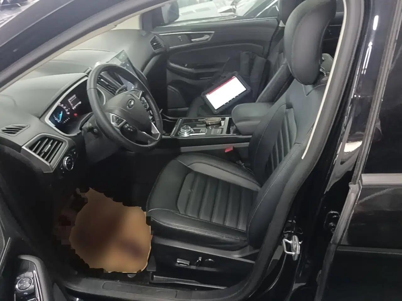 Ford Edge 2020 EcoBoost 245 Two-Wheel-Drive Platinum Edition 5 Seats — миниатюра 22