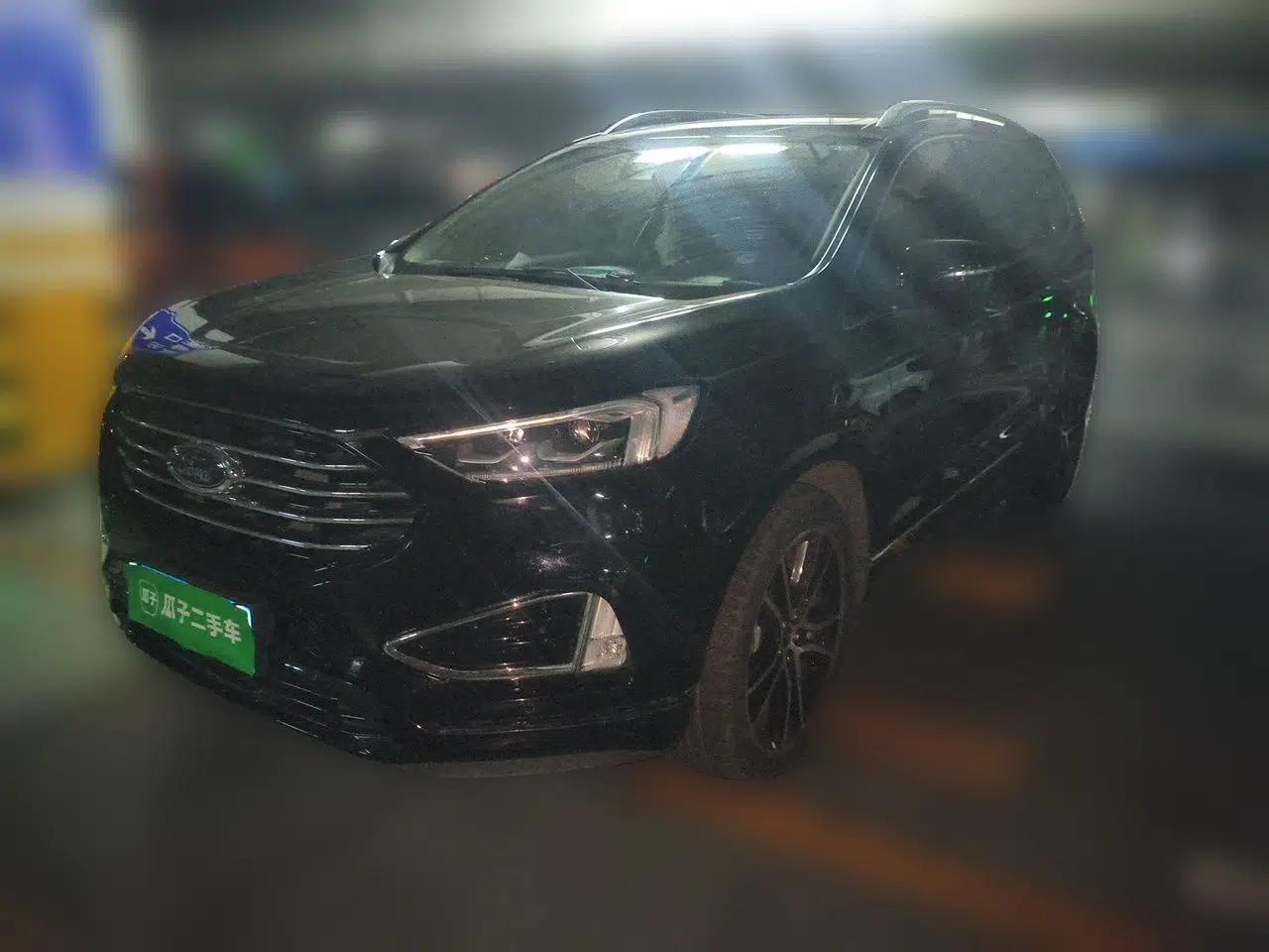 Ford Edge 2020 EcoBoost 245 Two-Wheel Drive Titanium 7-Seater — миниатюра 1