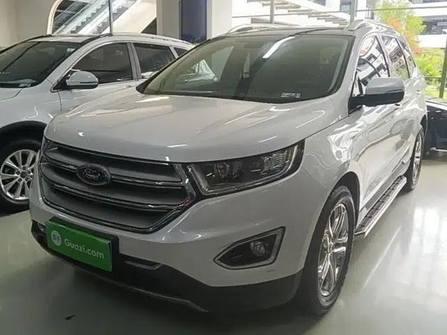 Ford Edge 2016 EcoBoost 245 Two-Wheel-Drive Titanium 7-Seater
