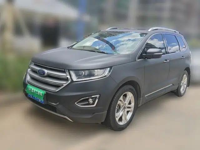 Ford Edge 2017 EcoBoost 245 Two-Wheel-Drive Sporty 7-Seater