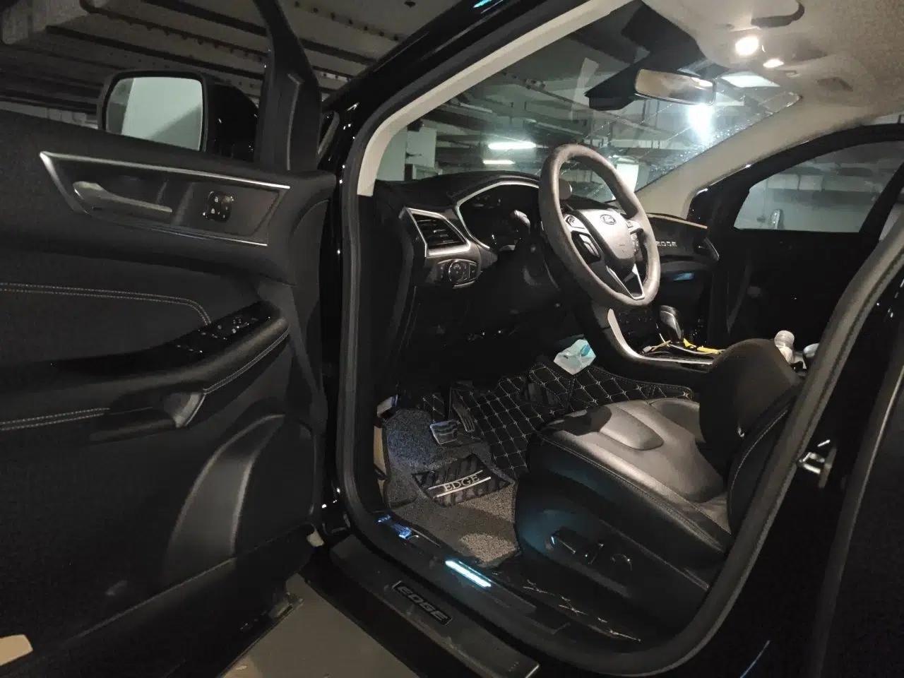 Ford Edge 2016 EcoBoost 245 Four-Wheel Drive Titanium 7-Seater — миниатюра 16