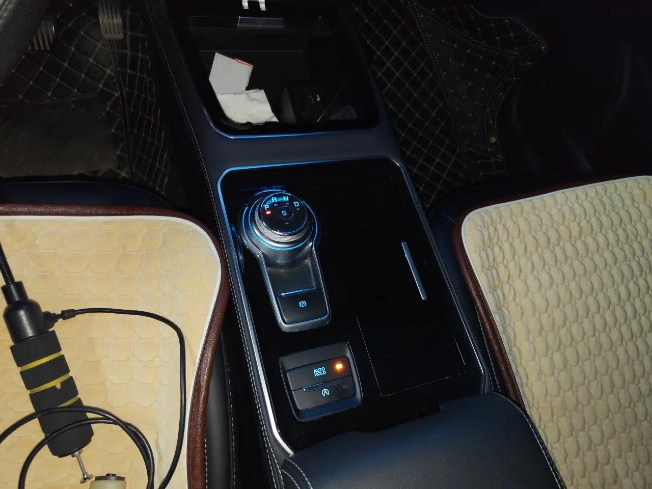 Ford Edge 2021 PLUS EcoBoost 245 Two-Wheel-Drive Elite 5-Seater — миниатюра 14