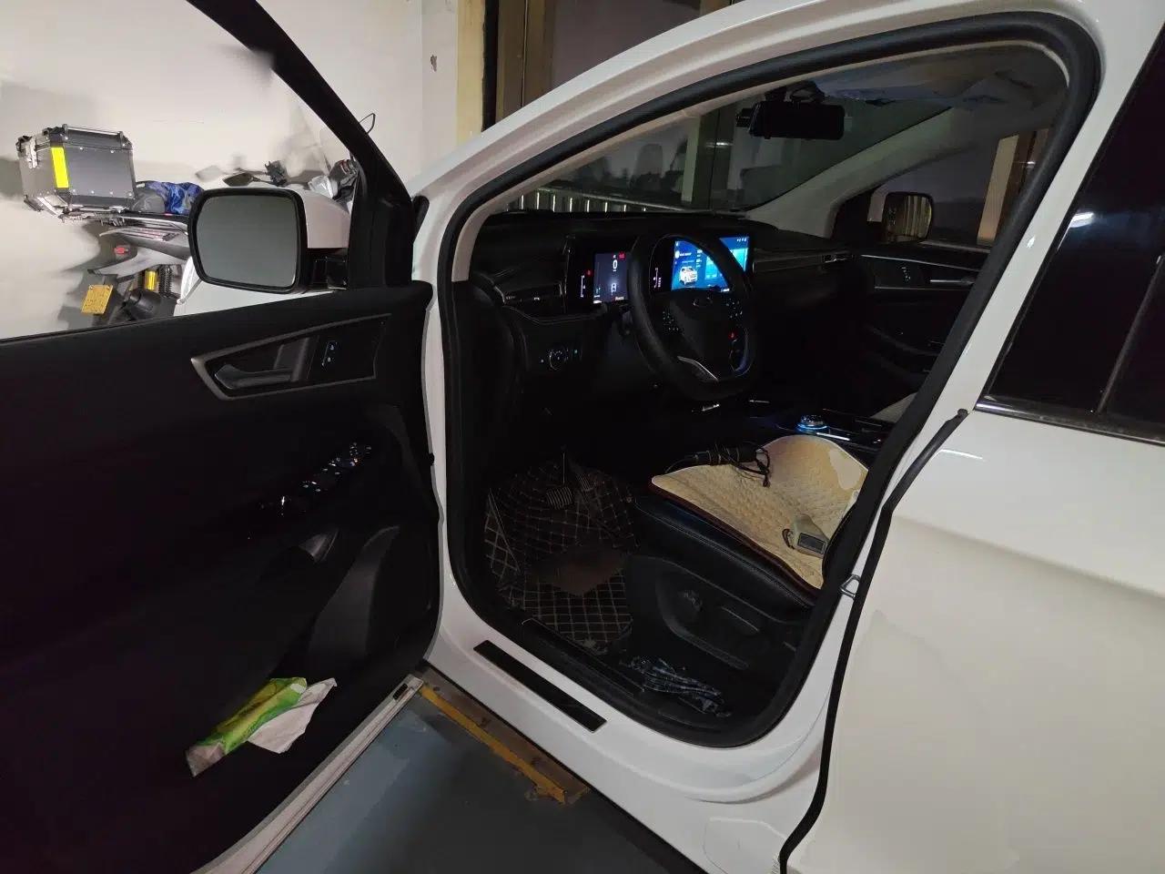 Ford Edge 2021 PLUS EcoBoost 245 Two-Wheel-Drive Elite 5-Seater — миниатюра 16