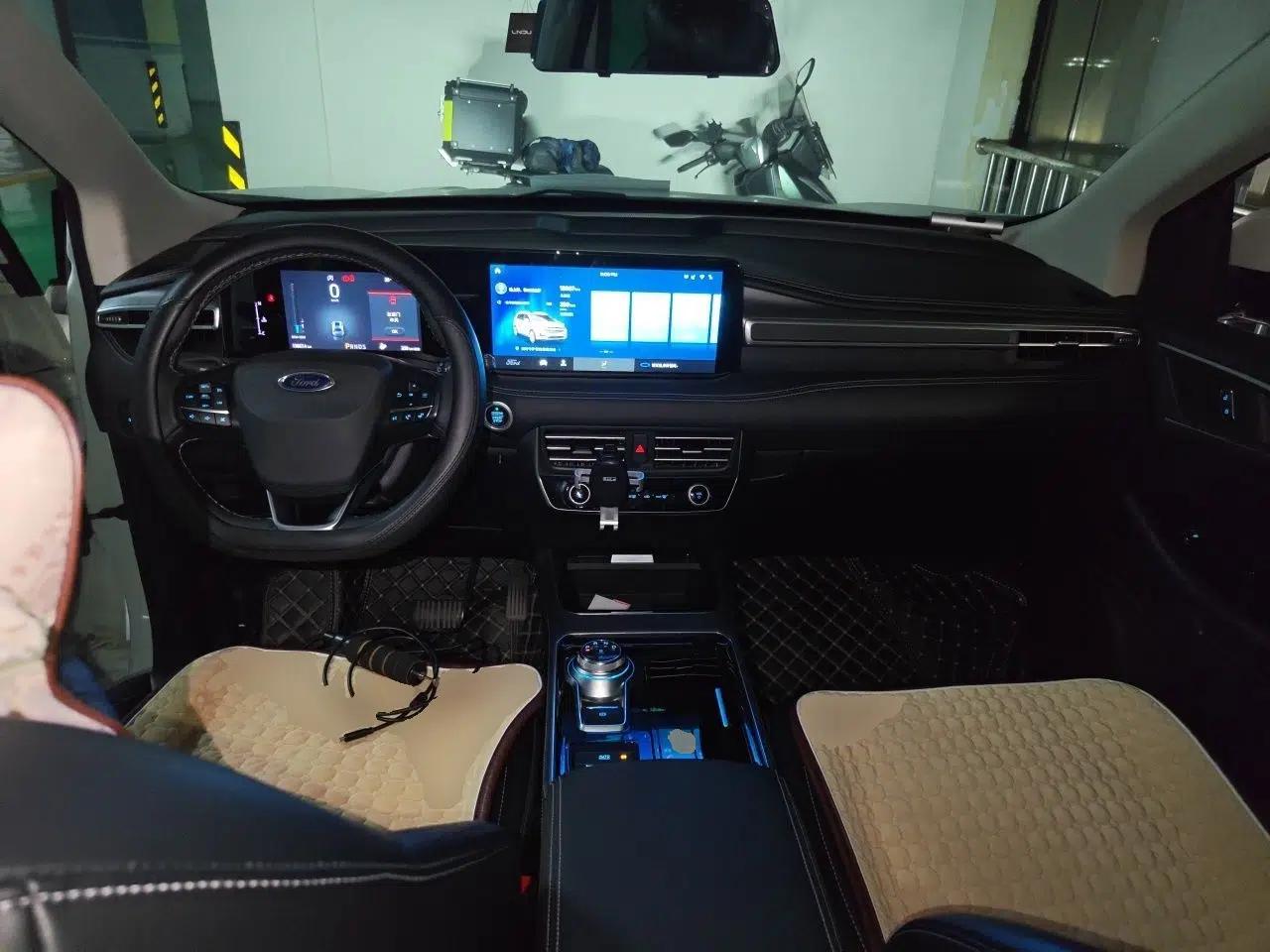 Ford Edge 2021 PLUS EcoBoost 245 Two-Wheel-Drive Elite 5-Seater — миниатюра 9