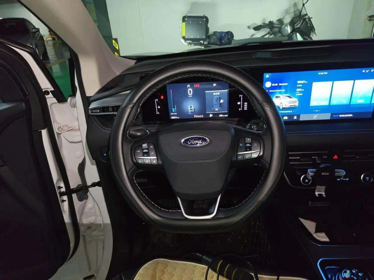 Ford Edge 2021 PLUS EcoBoost 245 Two-Wheel-Drive Elite 5-Seater — миниатюра 10