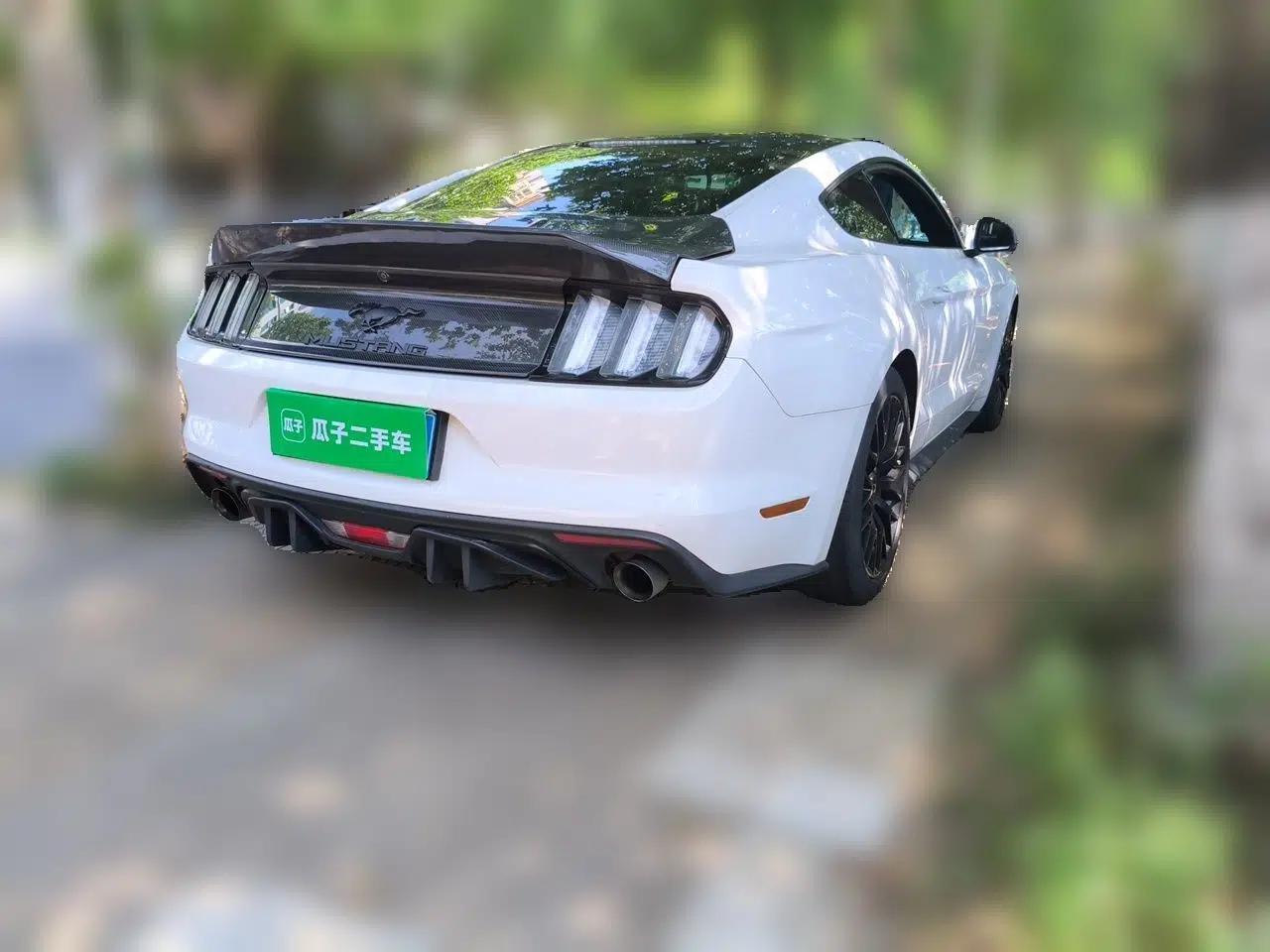 Ford Mustang 2015 2.3T Performance Edition — миниатюра 6