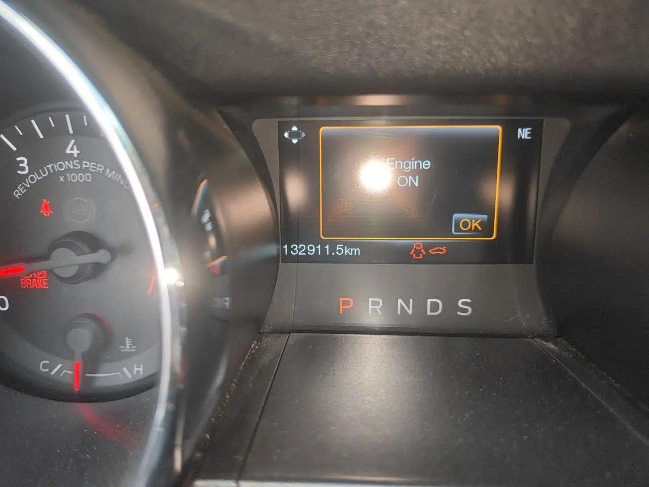 Ford Mustang 2015 Ford Mustang 2.3L Automatic Gasoline 4-Seater (Parallel Import) — миниатюра 12