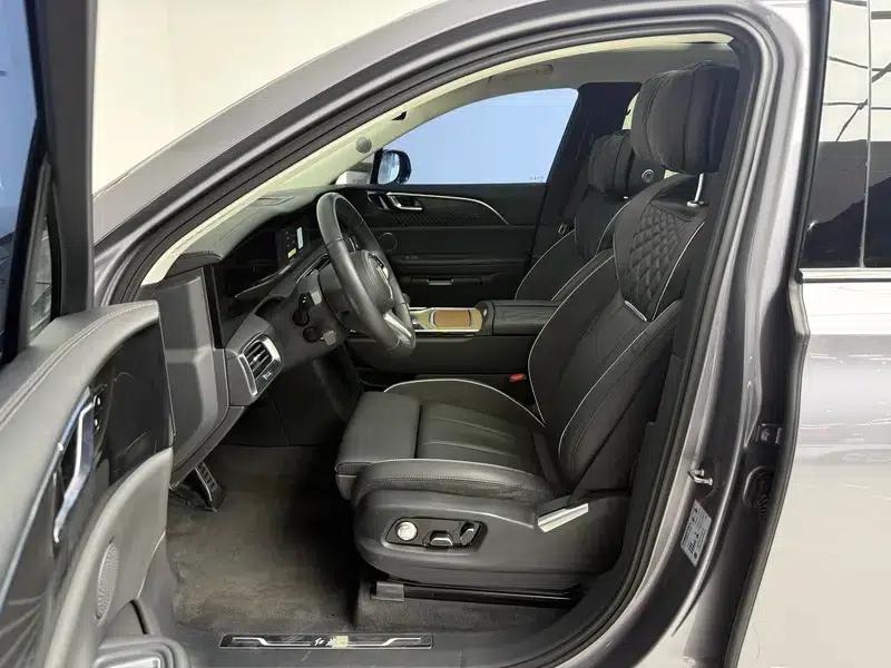 Hongqi E-HS9 2022 Model 690km Flagship Edition (Six Seats) — миниатюра 15